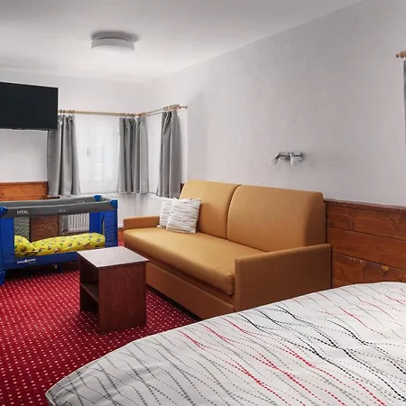 U Komarku Шпіндлерув-Млин