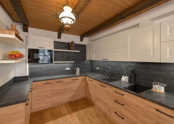 بيت ضيافة U Komarku 3*