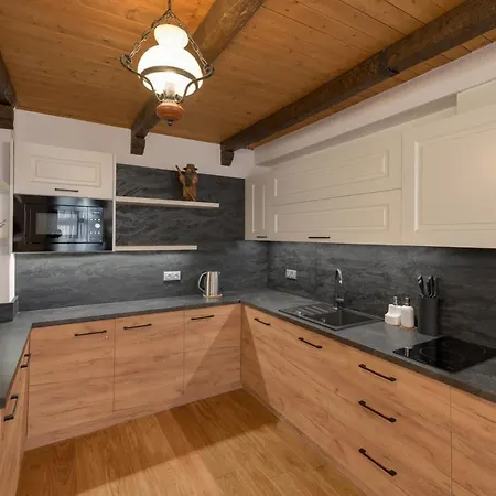 Maison d'hôtes U Komarku 3*