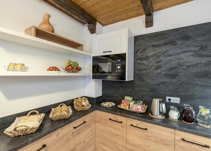 U Komarku ゲストハウス