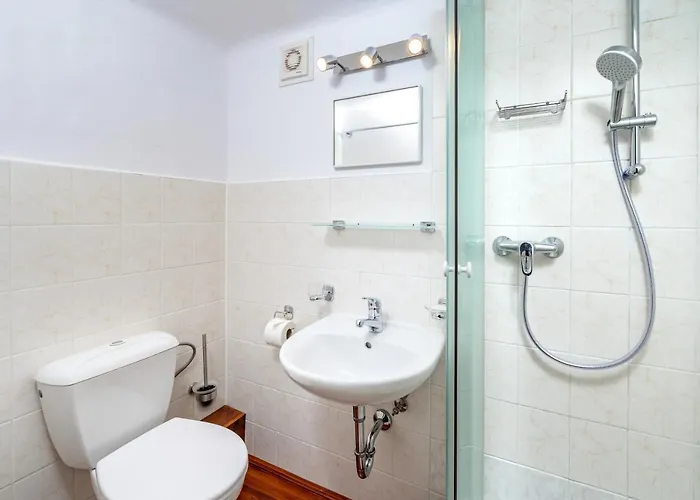 U Komarku スピンドレルフ・ムリン